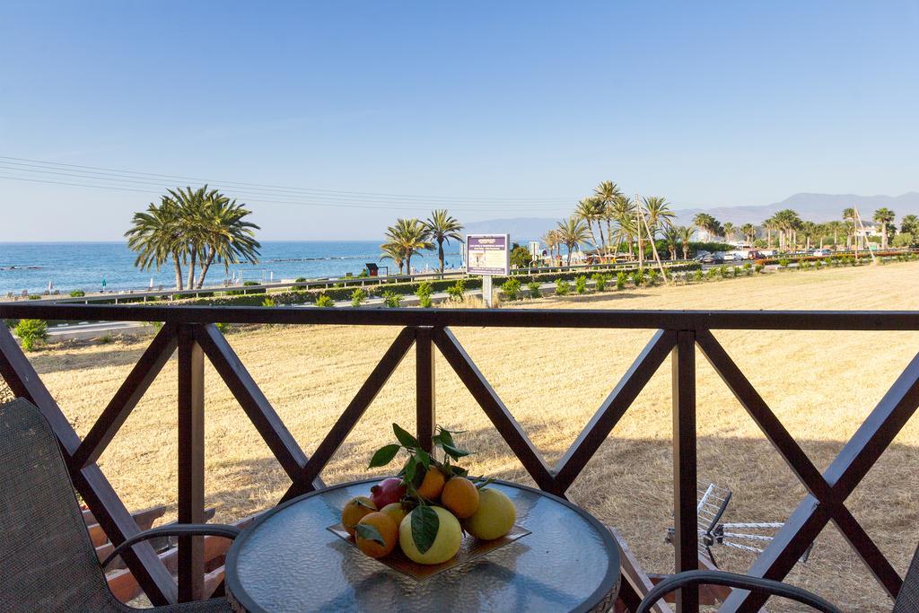 G&E Beach Apartments Polis 外观 照片