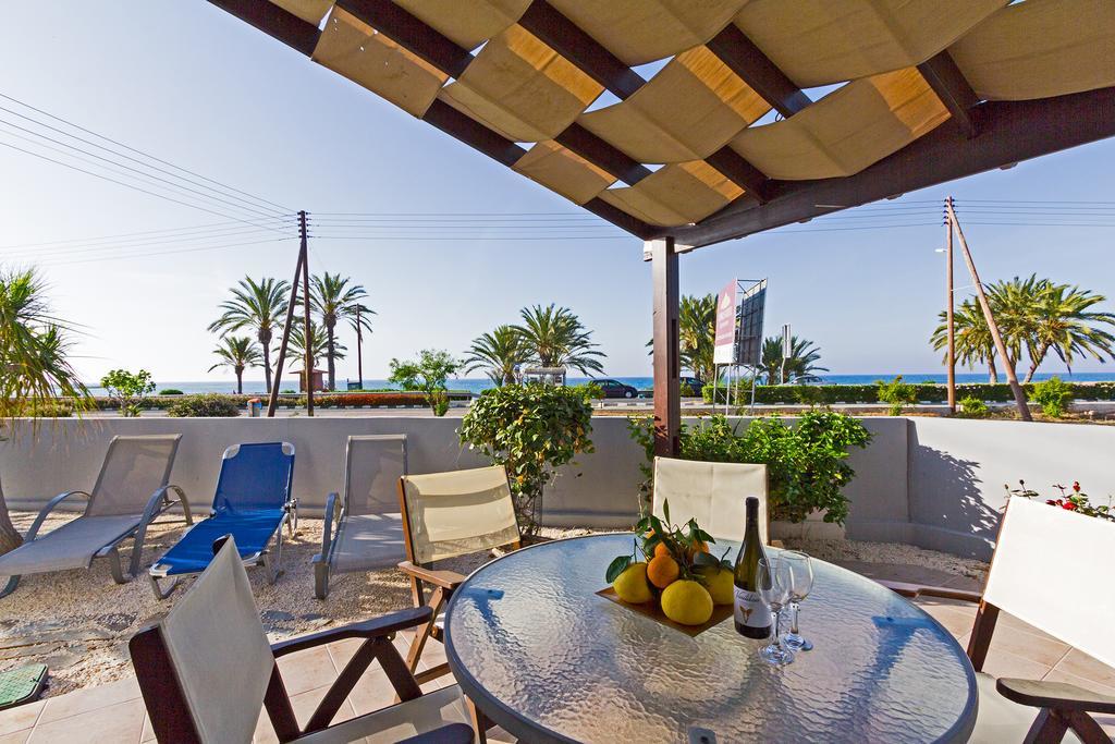 G&E Beach Apartments Polis 外观 照片